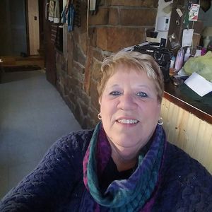 Meet your Posher, Carol